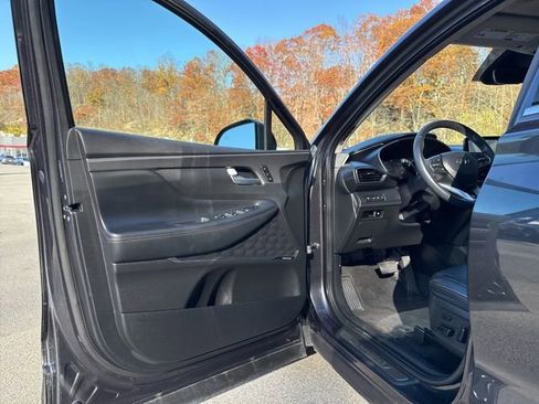 Used 2023 Hyundai Santa Fe Limited image 19