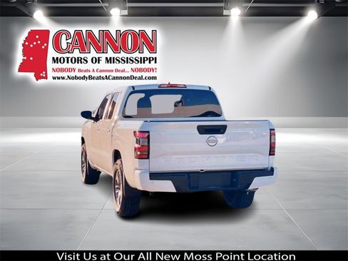 New 2025 Nissan Frontier SV w/ SV Convenience Package image 4