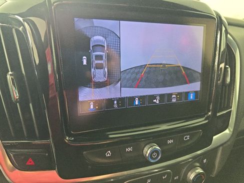 Used 2022 Chevrolet Traverse Premier w/ Redline Edition AWD/4WD image 19
