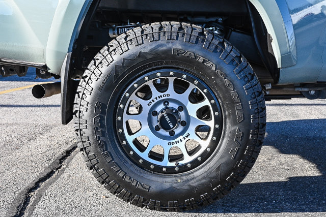 Used 2022 Toyota Tacoma TRD Sport w/ TRD Premium Sport Package RWD image 12