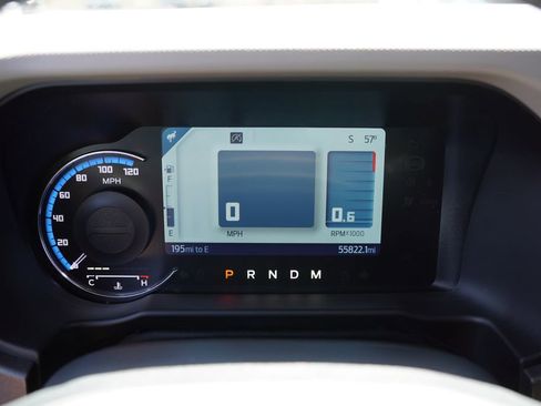Used 2024 Ford Bronco Wildtrak AWD/4WD image 34