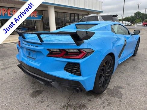 Used 2025 Chevrolet Corvette Stingray Convertible w/ 1LT RWD image 4