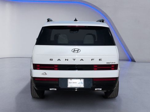 Used 2025 Hyundai Santa Fe Calligraphy image 4