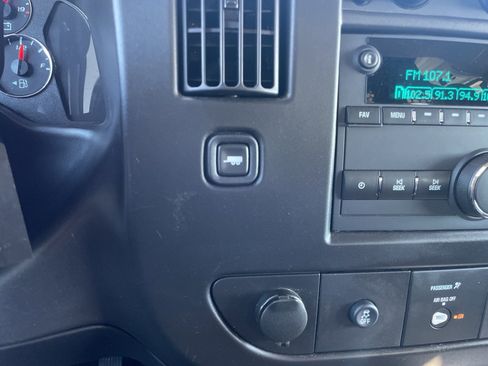 Used 2024 Chevrolet Express 2500 w/ Driver Convenience Package image 29