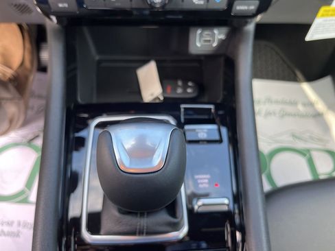 New 2026 Jeep Compass Latitude AWD/4WD image 24