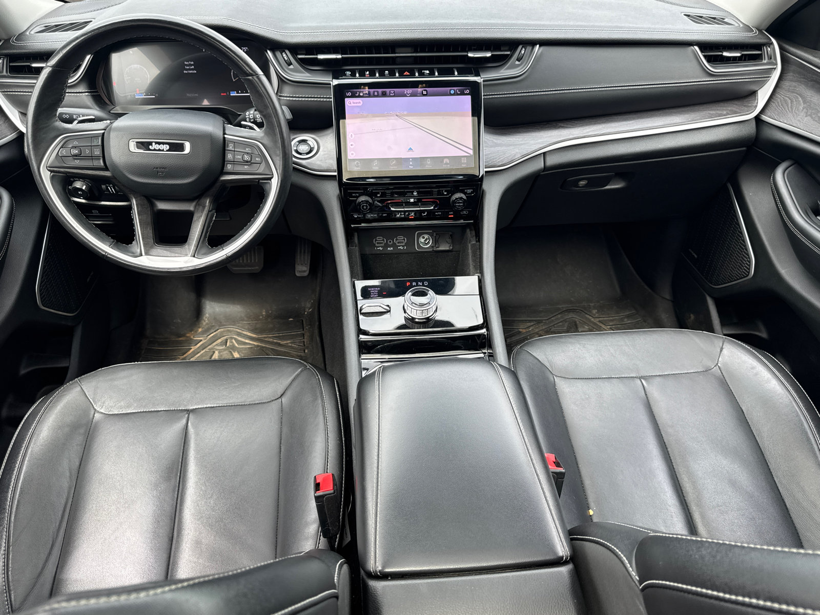 Used 2022 Jeep Grand Cherokee L Limited AWD/4WD image 27