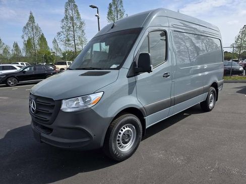 New 2026 Mercedes-Benz Sprinter 2500 image 2