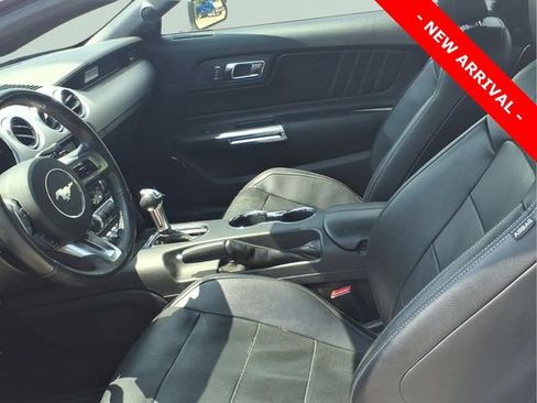 Used 2016 Ford Mustang GT Premium RWD image 8