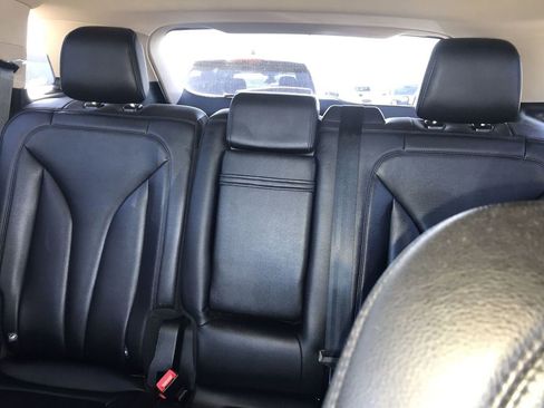 Used 2022 Lincoln Nautilus AWD w/ Premium Package image 22