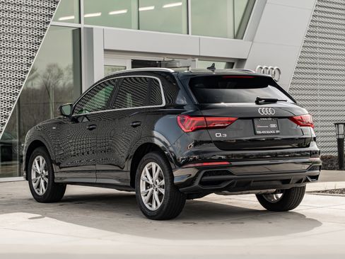Certified 2023 Audi Q3 2.0T Premium Plus w/ Premium Plus Package AWD/4WD image 5