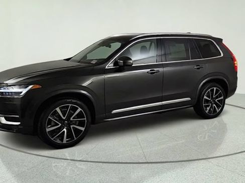 Certified 2023 Volvo XC90 B5 Plus w/ Protection Package Premier AWD/4WD image 3