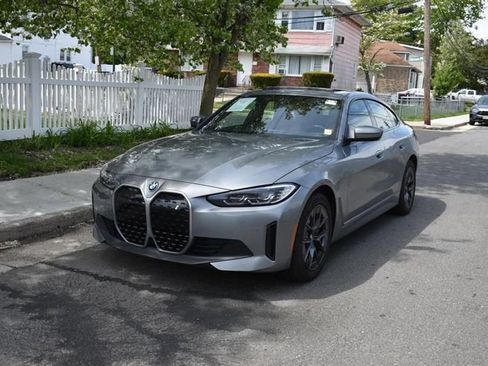 Used 2023 BMW i4 eDrive35 RWD image 3