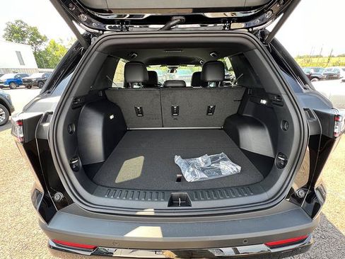 New 2027 Chevrolet Equinox RS AWD/4WD image 5