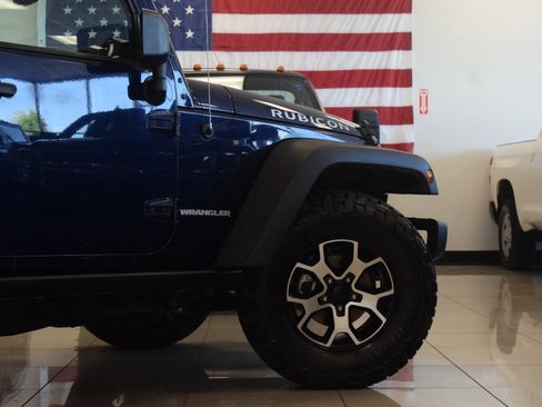 Used 2013 Jeep Wrangler Rubicon w/ PWR Convenience Group AWD/4WD image 29