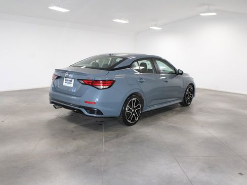 Used 2024 Nissan Sentra SR image 9