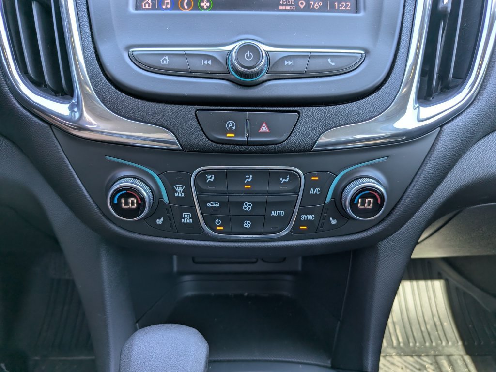 Used 2023 Chevrolet Equinox LT FWD image 27