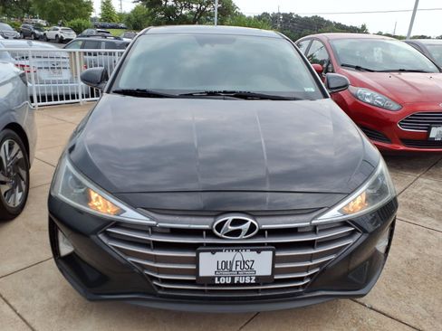 Used 2019 Hyundai Elantra Value Edition FWD image 21