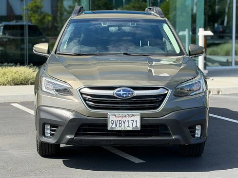 Used 2020 Subaru Outback Premium AWD/4WD image 7
