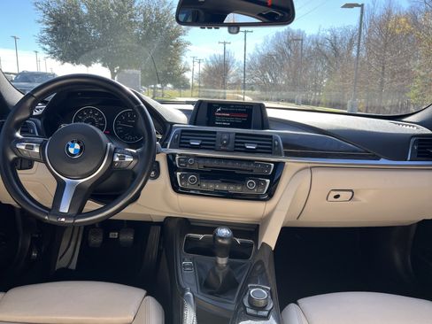 Used 2018 BMW 340i Sedan image 27