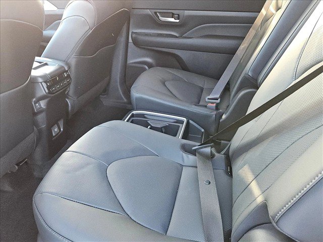 New 2026 Toyota Grand Highlander AWD image 15