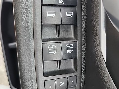 Certified 2022 RAM 1500 Big Horn image 23