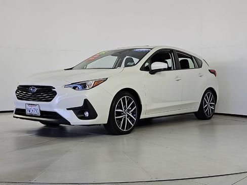 Certified 2025 Subaru Impreza 2.0i Sport AWD/4WD image 7