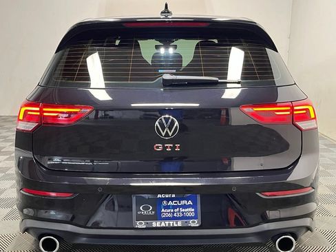 Used 2022 Volkswagen GTI SE FWD image 21