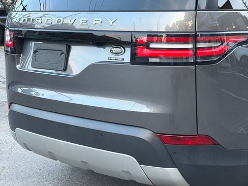 Used 2018 Land Rover Discovery HSE Luxury AWD/4WD image 5