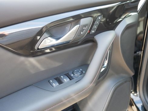 Certified 2025 Chevrolet Blazer RS w/ Enhanced Convenience Package image 19