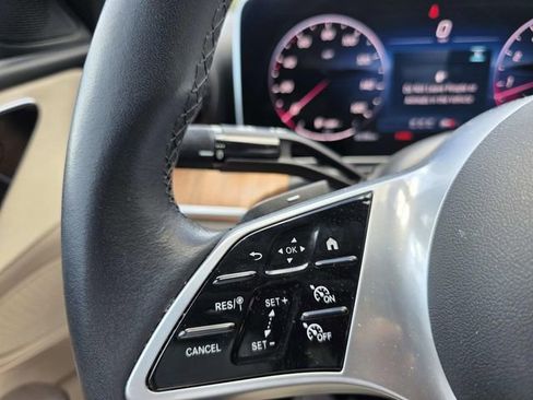 Used 2025 Mercedes-Benz C 300 Sedan image 10