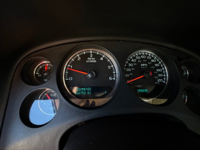 Used 2009 GMC Yukon Denali RWD image 16