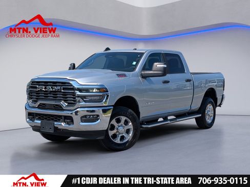 Used 2026 RAM 2500 Big Horn AWD/4WD image 1