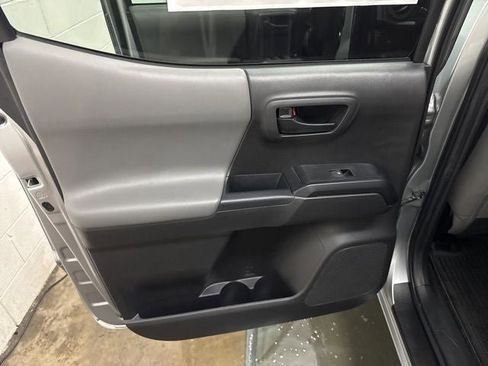 Used 2023 Toyota Tacoma SR AWD/4WD image 16