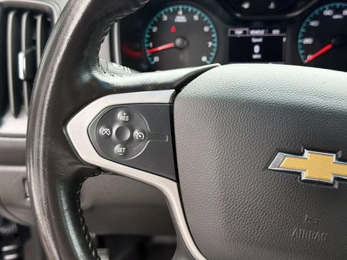 Used 2022 Chevrolet Colorado LT w/ LT Convenience Package RWD image 28