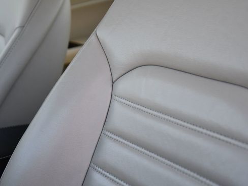 Used 2018 Ford Fusion SE w/ Equipment Group 602A image 14