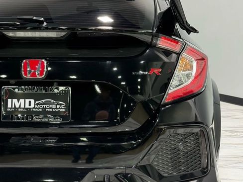 Used 2019 Honda Civic Type R image 9
