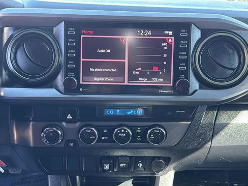 Used 2023 Toyota Tacoma TRD Off-Road image 16