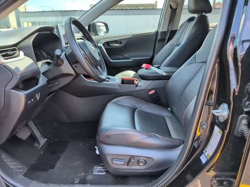 Used 2024 Toyota RAV4 Adventure AWD/4WD image 13