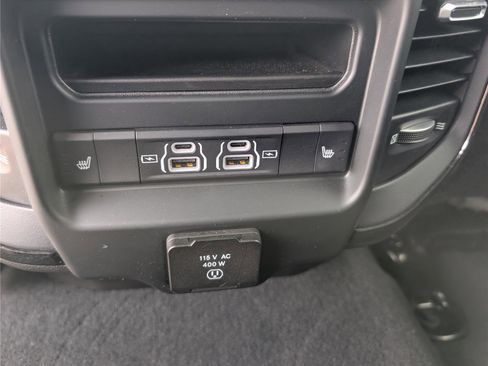 Used 2023 RAM 2500 Limited image 18