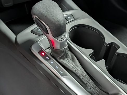 New 2026 Chevrolet Trax LS w/ LS Convenience Package FWD image 23