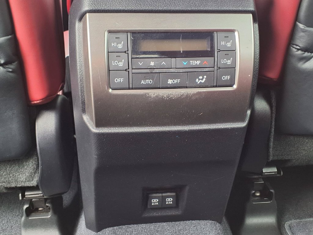 Used 2023 Lexus GX 460 Premium AWD/4WD image 18