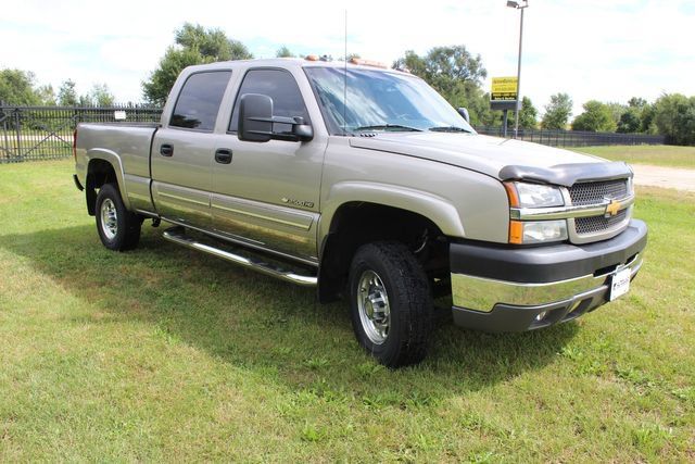 Used 2003 Chevrolet Silverado 2500 LT RWD image 30