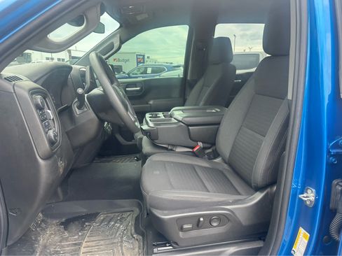 Used 2022 Chevrolet Silverado 1500 Custom AWD/4WD image 10