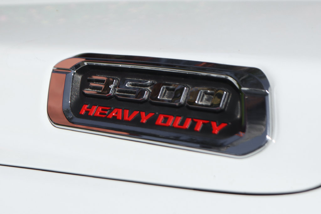 Used 2024 RAM 3500 Tradesman RWD image 41