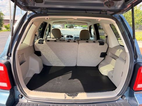 Used 2011 Ford Escape XLT FWD image 19