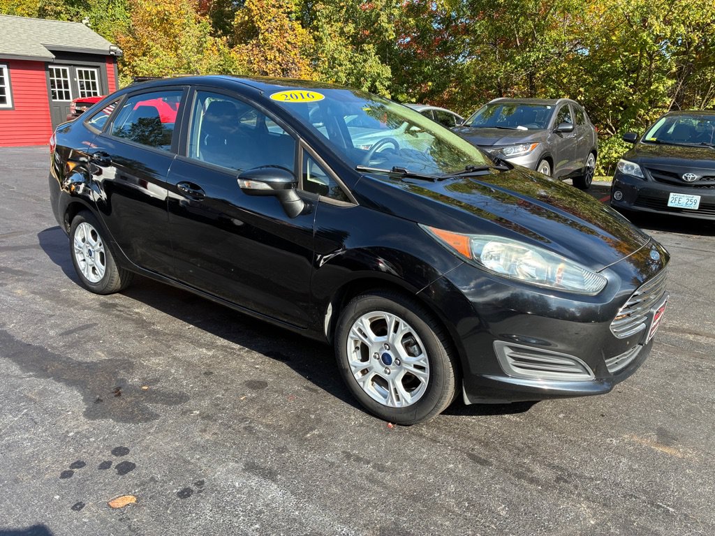 Used 2016 Ford Fiesta SE FWD image 6