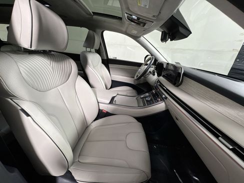Used 2024 Hyundai Palisade Calligraphy image 28