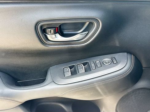 Used 2023 Honda HR-V Sport image 18