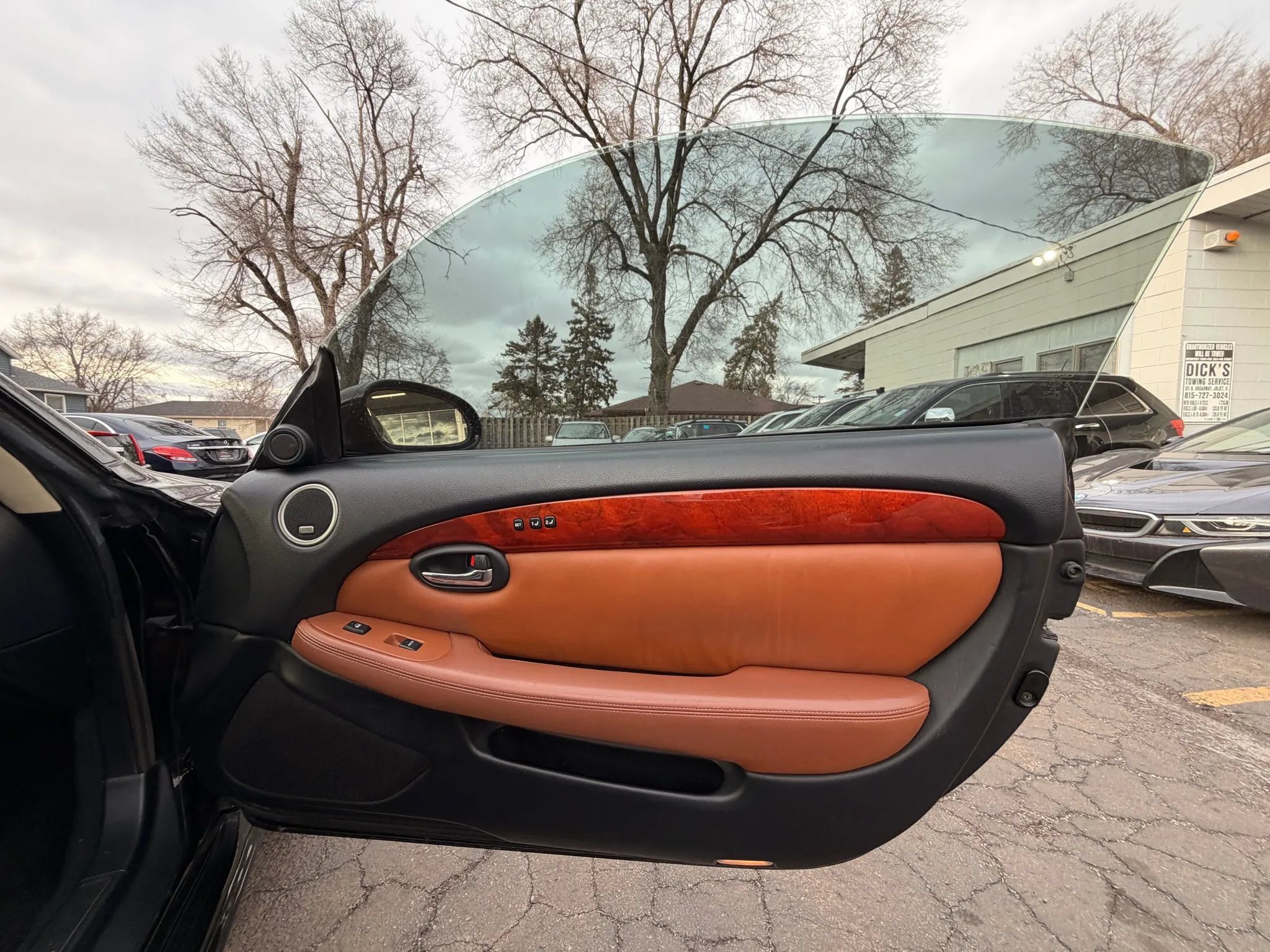 Used 2002 Lexus SC 430 Convertible RWD image 22