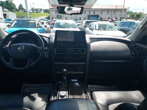 Used 2023 Nissan Armada Platinum w/ Captain's Chairs Package RWD image 15